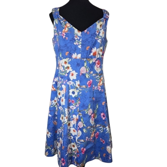 ⭐️Cleo Floral Blue Sleeveless Dress Size 10 - Picture 3 of 5